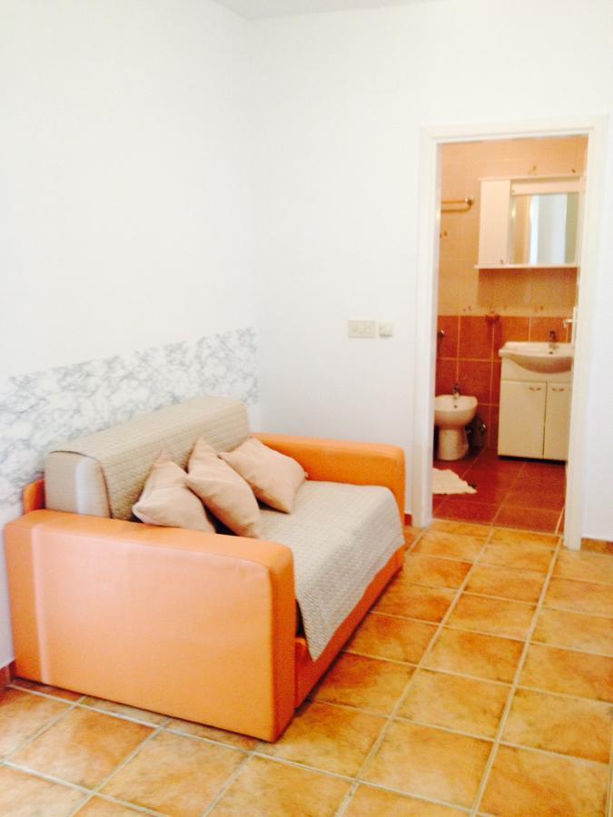 הרצג-נובי Apartment Sm מראה חיצוני תמונה